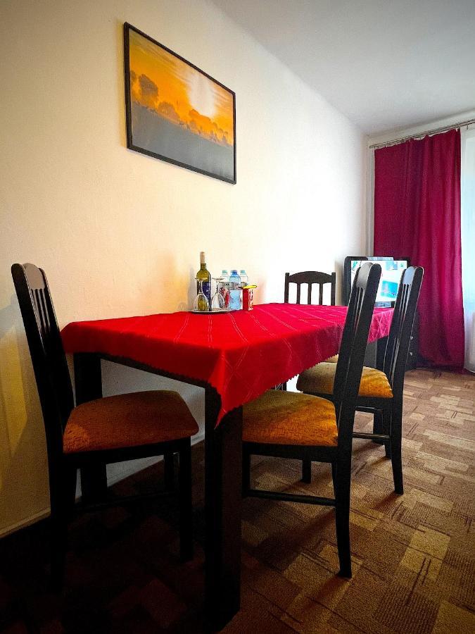 Pod Náchodským zámkem Apartamento Exterior foto