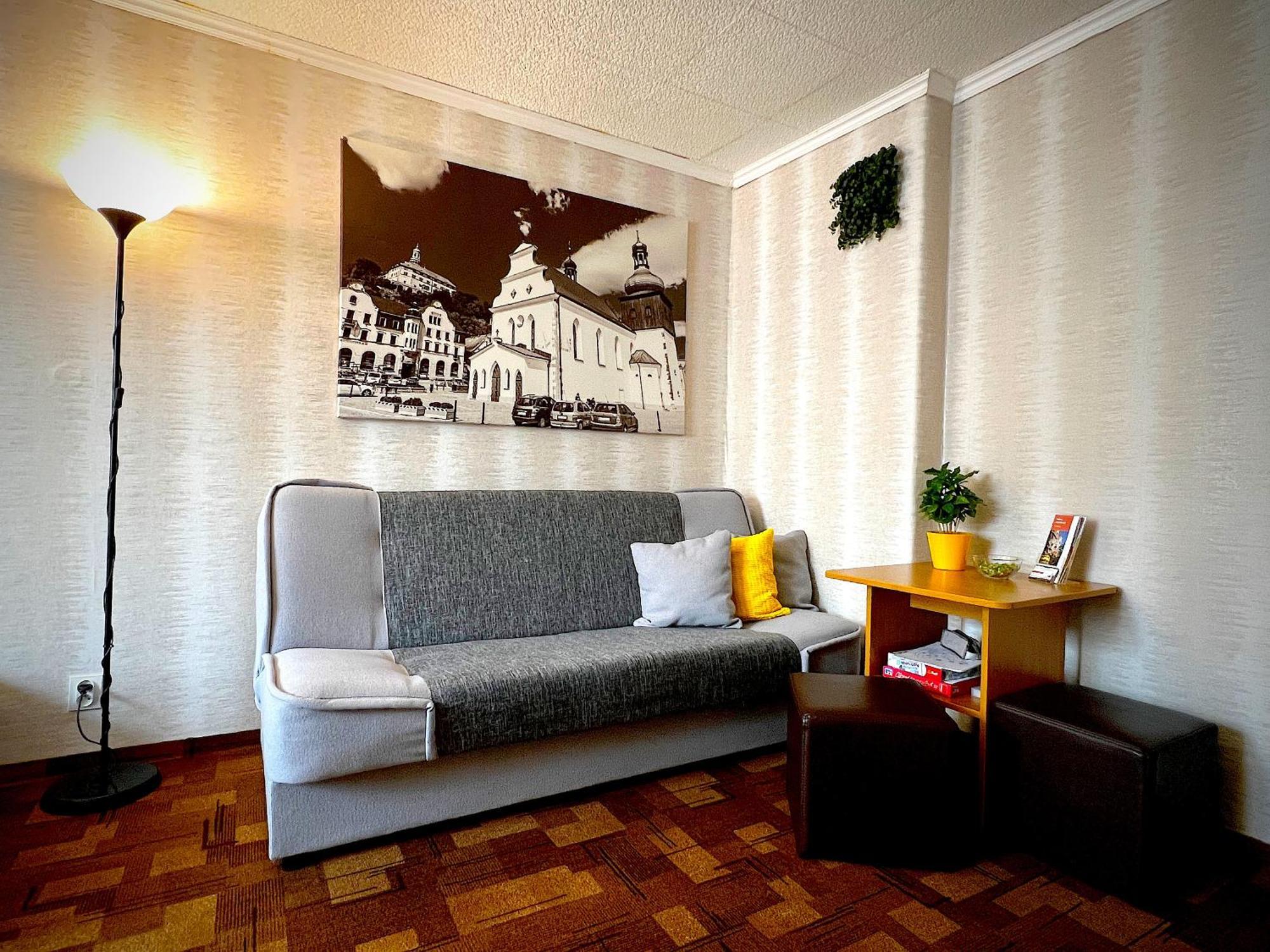 Pod Náchodským zámkem Apartamento Exterior foto